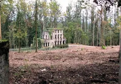 Sanatorio de Cesuras. Segundo o proxecto da fusi&oacute;n convertir&iacute;ase nun xeri&aacute;trico p&uacute;blico.