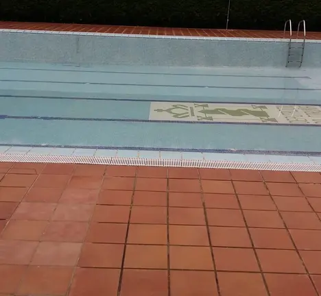 Piscina Paderne