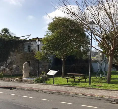 Imaxe da reitoral de Gu&iacute;samo