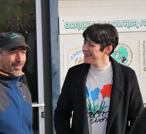 Sergio Boado con Ana Pont&oacute;n na visita a Irixoa